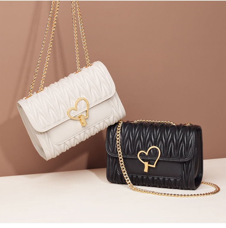 2025 New Genuine Leather Womens Bag  Quilted Crossbody Handbag